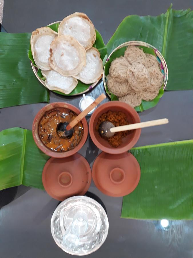 Brinthavanam Days Inn Jaffna Esterno foto